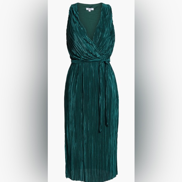 BB Dakota Dress - Picture 4 of 8